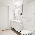Modern & Spacious