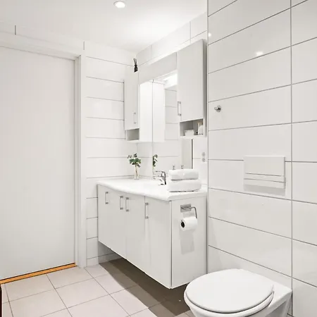 Modern & Spacious