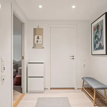 Modern & Spacious Apartamento