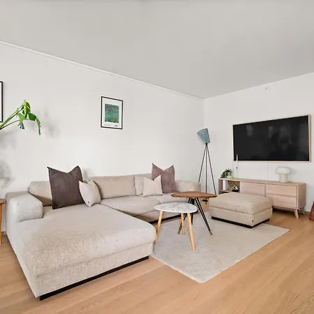 Modern & Spacious Apartamento *