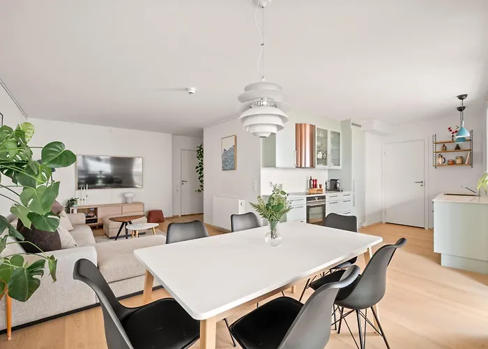 דירה Modern & Spacious *